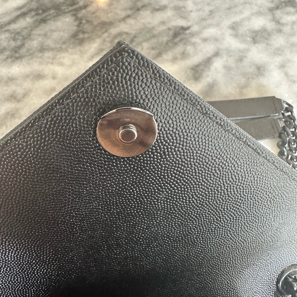 **SOLD**Yves Saint Laurent Medium Envelope Bag - Picture 17 of 17